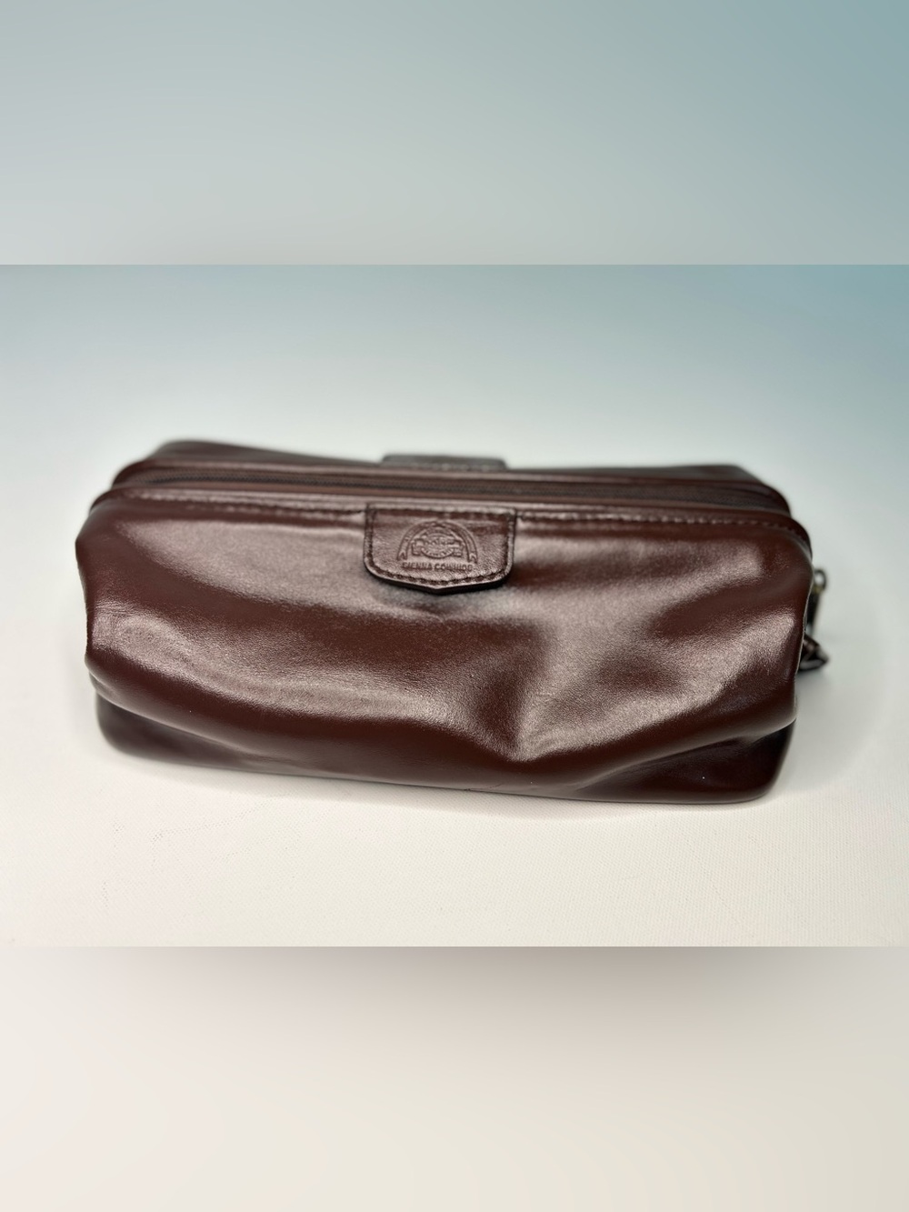 Vintage Dopp Genuine Sienna Cowhide Leather Travel Kit Toiletry Bag Brown